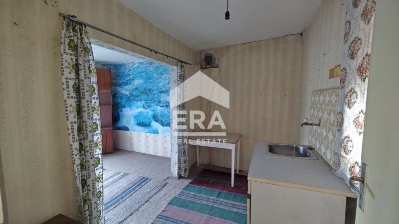 Продава КЪЩА, гр. Търговище, Център, снимка 7 - Къщи - 55318982