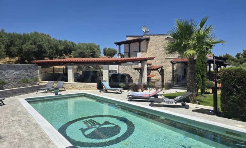 Продава ВИЛА, Извън страната, област Извън страната, снимка 2 - Вили - 51390468