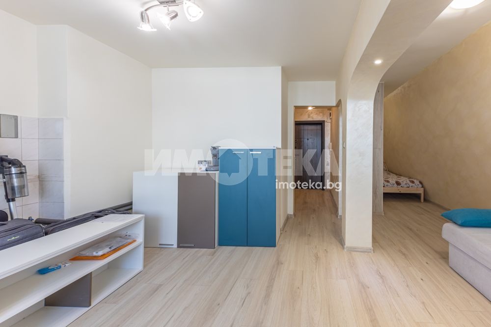 Продава 1-СТАЕН, гр. Варна, Зимно кино Тракия, снимка 2 - Апартаменти - 55279999