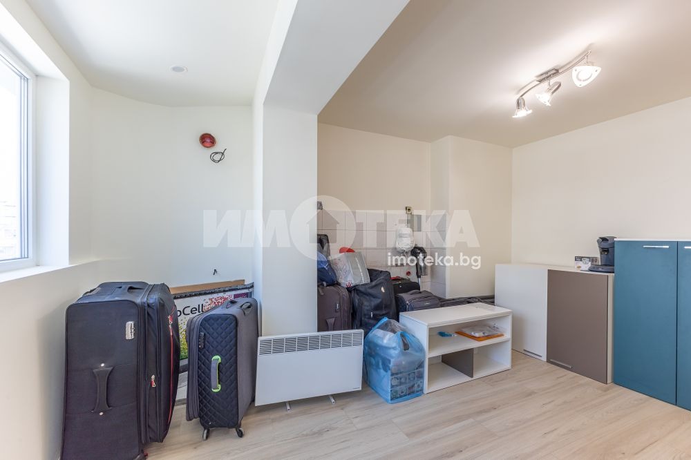 Продава 1-СТАЕН, гр. Варна, Зимно кино Тракия, снимка 13 - Апартаменти - 55279999