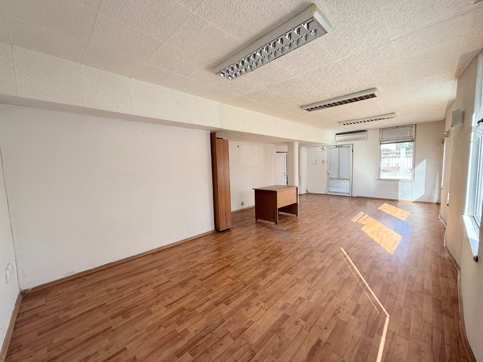 Продава СКЛАД, гр. Пловдив, Прослав, снимка 4 - Складове - 56132696