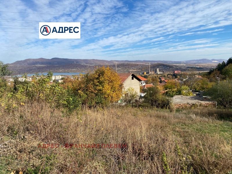 Продава ПАРЦЕЛ в град Враца, Медковец - 658 кв.м / 18 970 € » 37 102.10 лв., АДРЕС - ФРАНЧАЙЗ ПЛЕВЕН