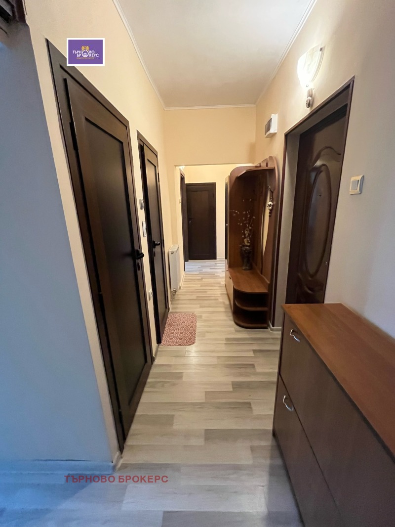 Продава 2-СТАЕН, гр. Велико Търново, Център, снимка 8 - Апартаменти - 52635326