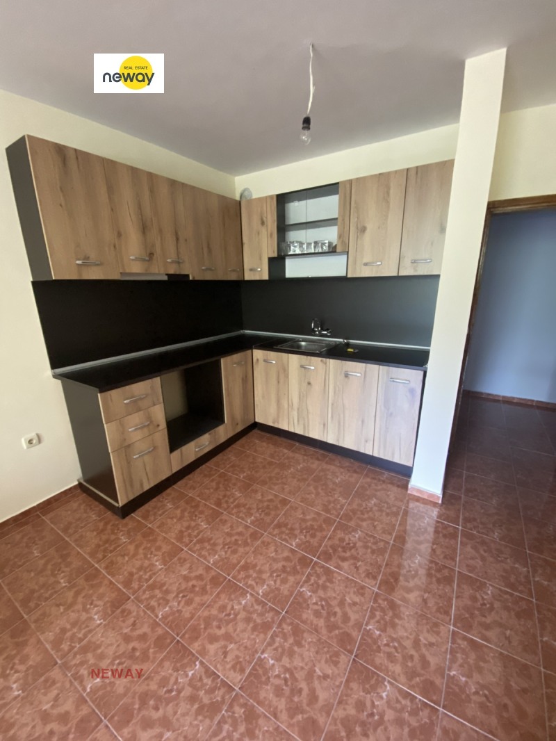 Продава  3-стаен град Плевен , 9-ти квартал , 82 кв.м | 99277725 - изображение [3]