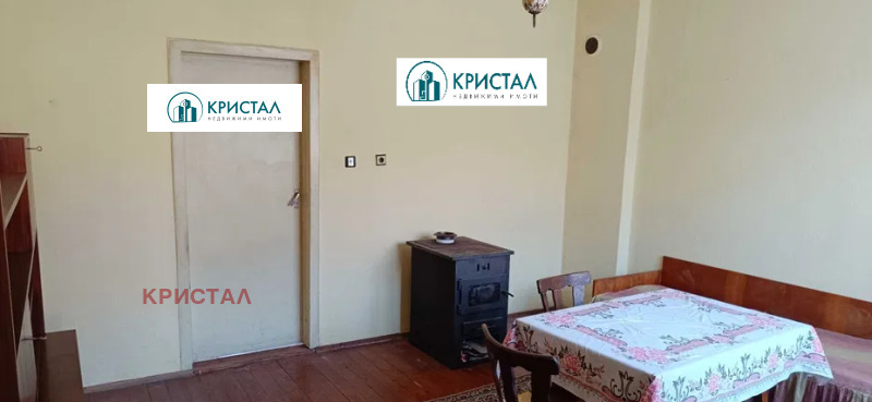 Продава КЪЩА, гр. Първомай, област Пловдив, снимка 6 - Къщи - 52230348
