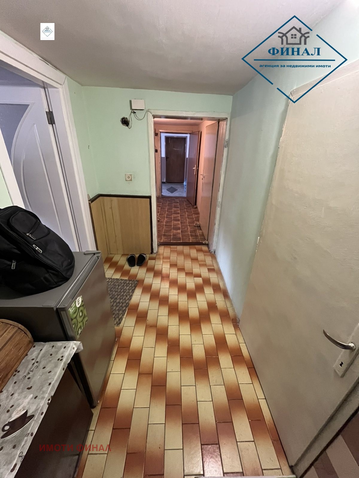 Продава 1-СТАЕН, гр. Шумен, Куршун чешма, снимка 9 - Апартаменти - 56314521