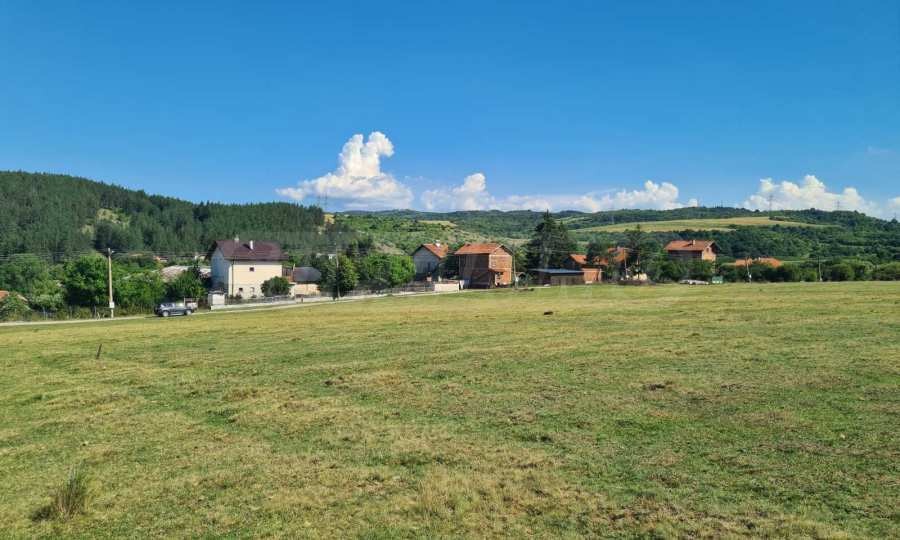 Продава ПАРЦЕЛ, с. Златуша, област София област, снимка 2 - Парцели - 41616250