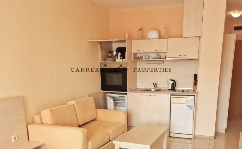 Продава  1-стаен област Добрич , с. Рогачево , 40 кв.м | 97248438 - изображение [6]
