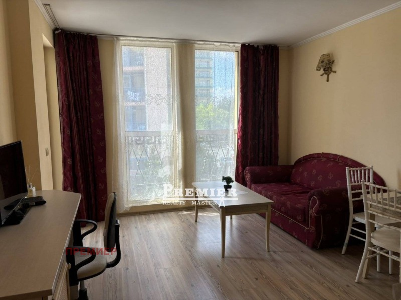 À vendre  1 chambre région Bourgas , k.k. Slantchev bryag , 53 m² | 11379724