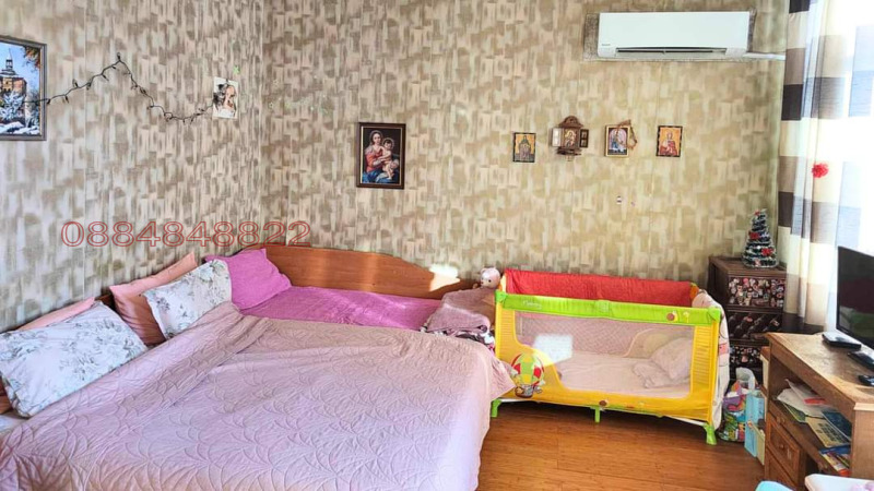 Продава ЕТАЖ ОТ КЪЩА, гр. София, Център, снимка 3 - Етаж от къща - 52844845