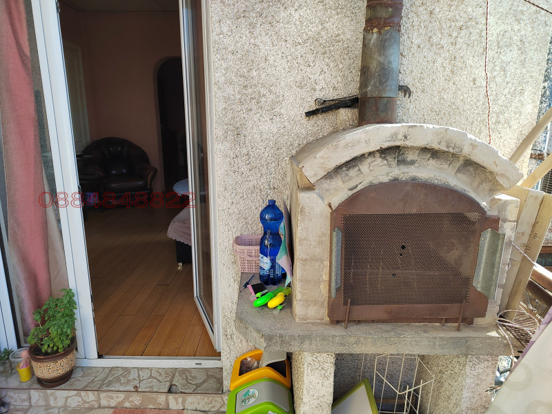 Продава ЕТАЖ ОТ КЪЩА, гр. София, Център, снимка 2 - Етаж от къща - 52844845