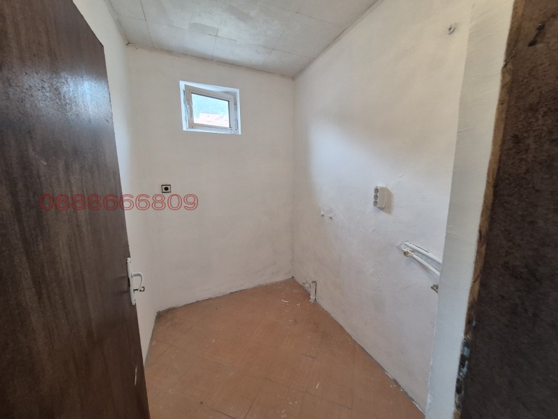 Продава  Многостаен град Сливен , Комлука , 171 кв.м | 70830108 - изображение [7]