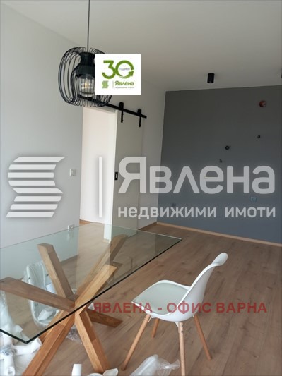 Продава КЪЩА, с. Църква, област Добрич, снимка 4 - Къщи - 48421551