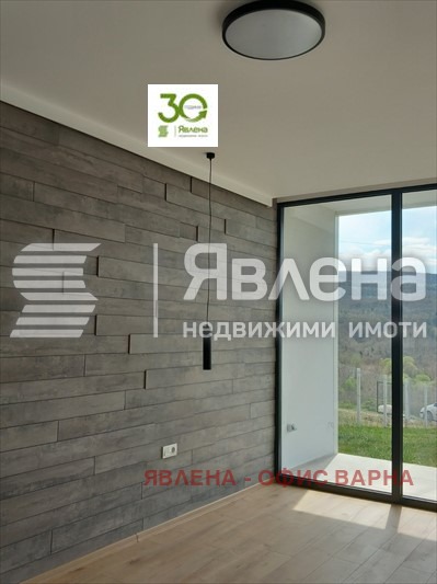 Продава КЪЩА, с. Църква, област Добрич, снимка 5 - Къщи - 48421551