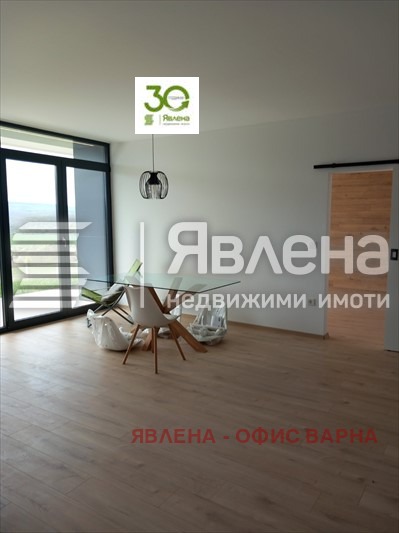 Продава КЪЩА, с. Църква, област Добрич, снимка 2 - Къщи - 48421551