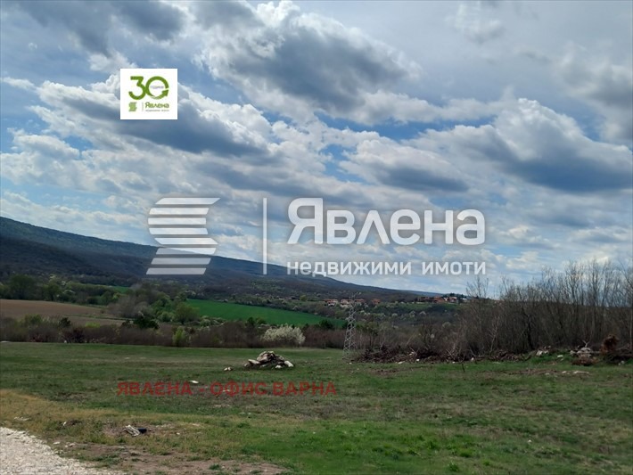 Продава КЪЩА, с. Църква, област Добрич, снимка 12 - Къщи - 48421551