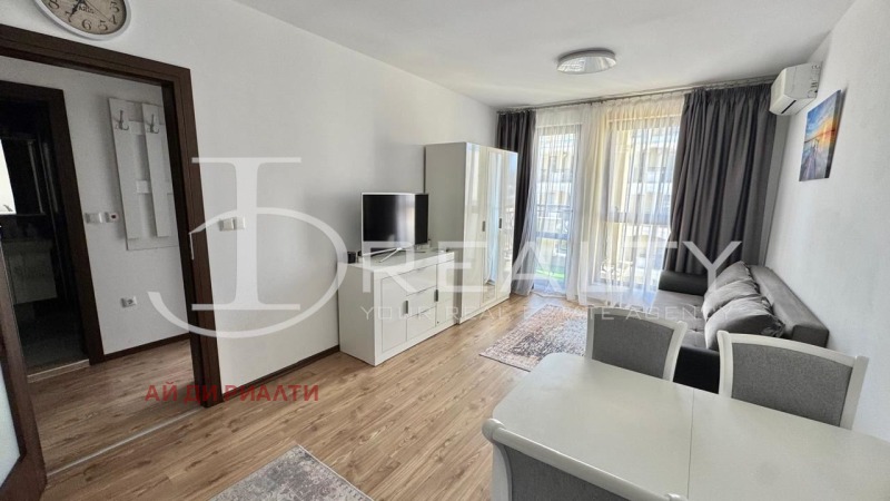 Продава 2-СТАЕН, гр. Свети Влас, област Бургас