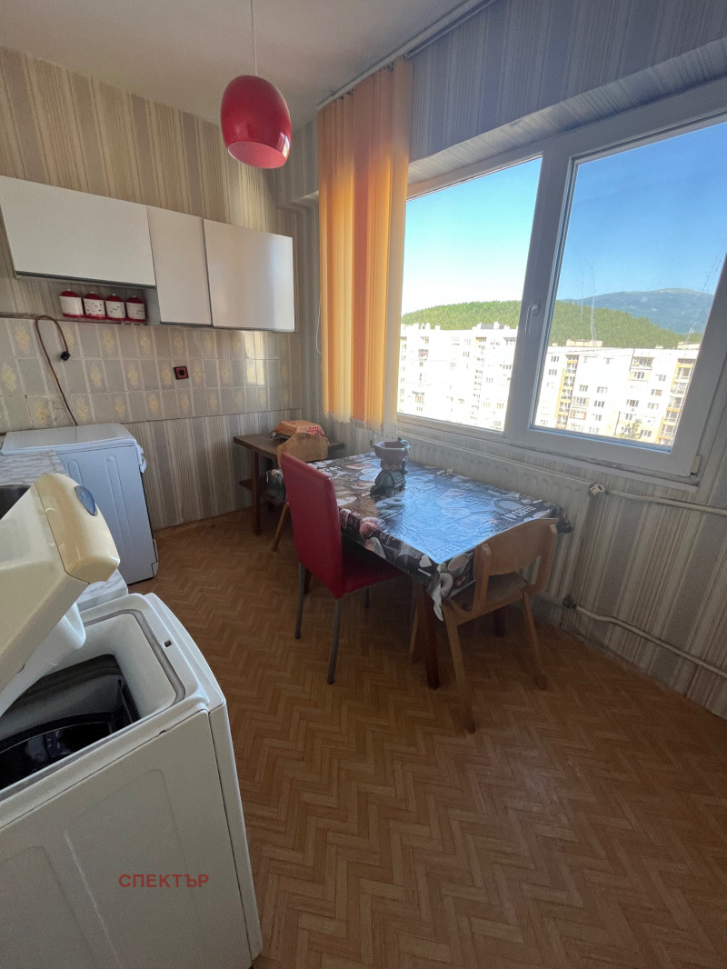 Til salg  2 soveværelser Pernik , Iztok , 68 kvm | 57903035 - billede [9]