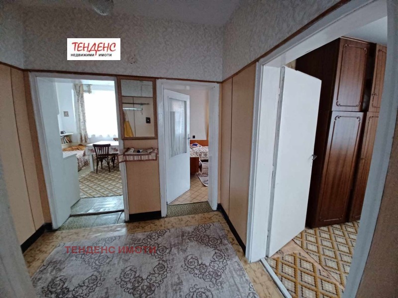 Продава  Къща град Кърджали , Студен кладенец , 220 кв.м | 58225189 - изображение [2]