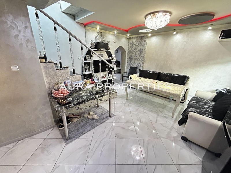 En venta  Casa Razgrad , Varosh , 120 metros cuadrados | 30739042 - imagen [2]