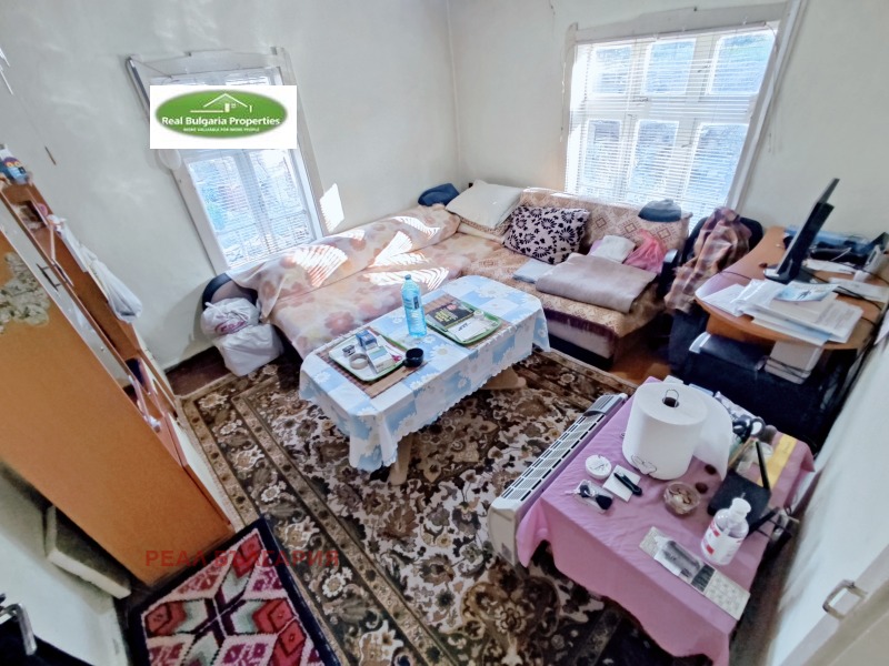 Продава КЪЩА, гр. Русе, Средна кула, снимка 3 - Къщи - 52168339