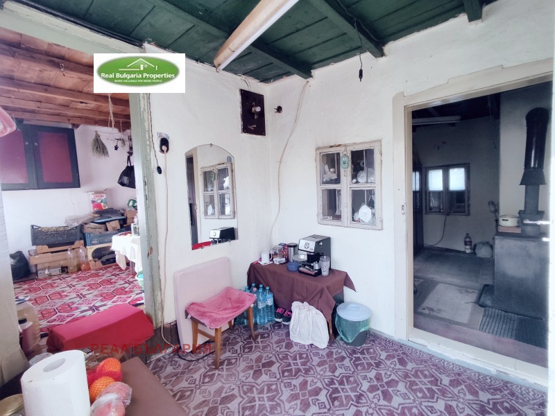 Продава КЪЩА, гр. Русе, Средна кула, снимка 2 - Къщи - 52168339