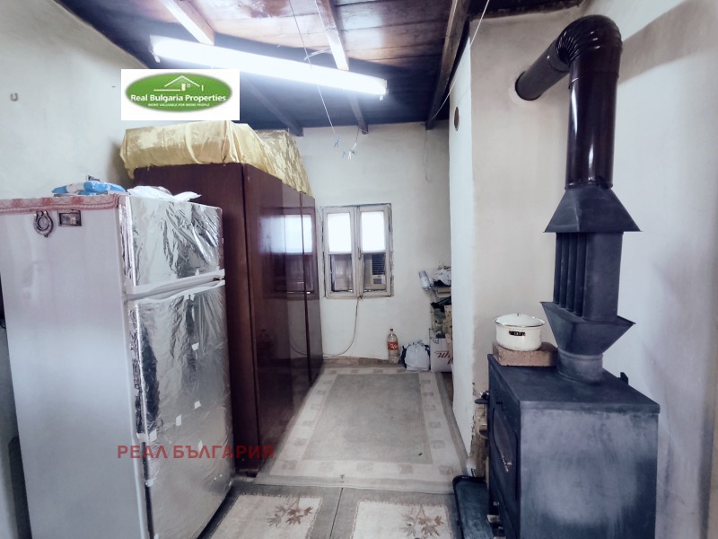 Продава КЪЩА, гр. Русе, Средна кула, снимка 7 - Къщи - 52168339