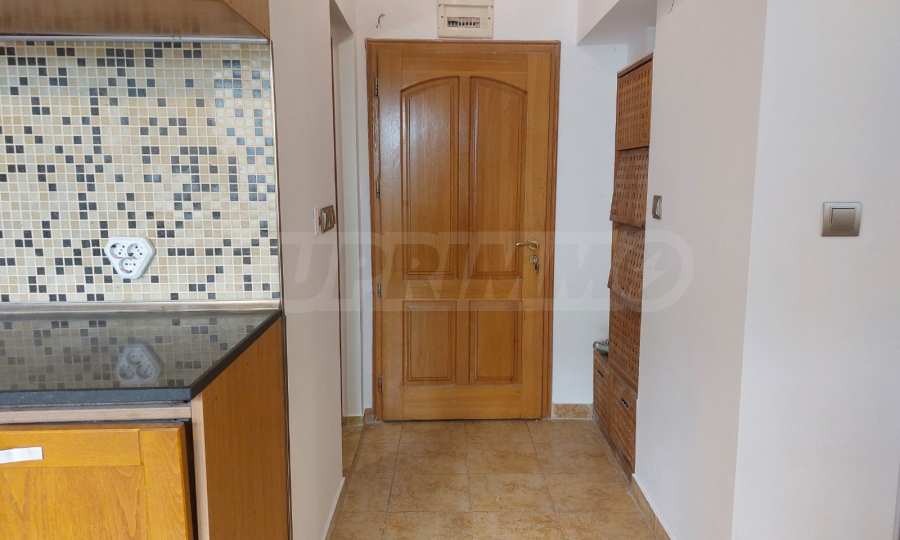 Продава 2-СТАЕН, гр. Велико Търново, Център, снимка 8 - Апартаменти - 56287947