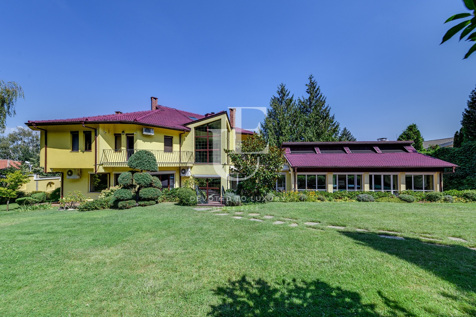 Продава КЪЩА, гр. София, Драгалевци, снимка 2 - Къщи - 56072436