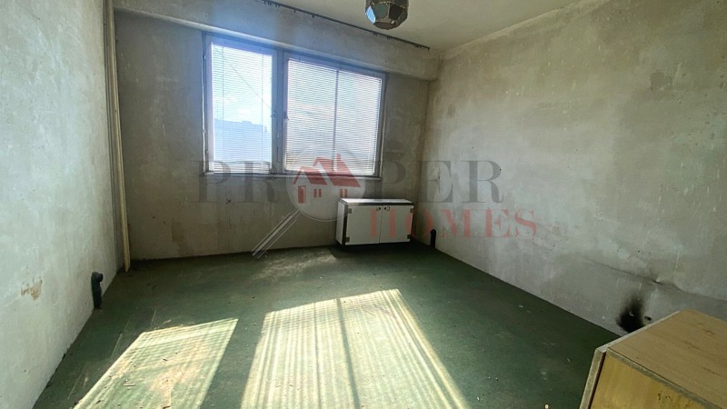 Продава 3-СТАЕН, гр. Велико Търново, Бузлуджа, снимка 8 - Апартаменти - 52622655