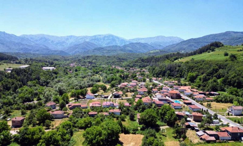 Προς πώληση  Οικόπεδο περιοχή Lovech , Απρηλτση , 2370 τ.μ | 72096799 - εικόνα [2]