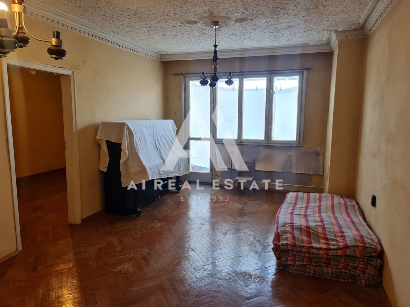 Продава 3-СТАЕН, гр. Плевен, Идеален център, снимка 4 - Апартаменти - 50696962