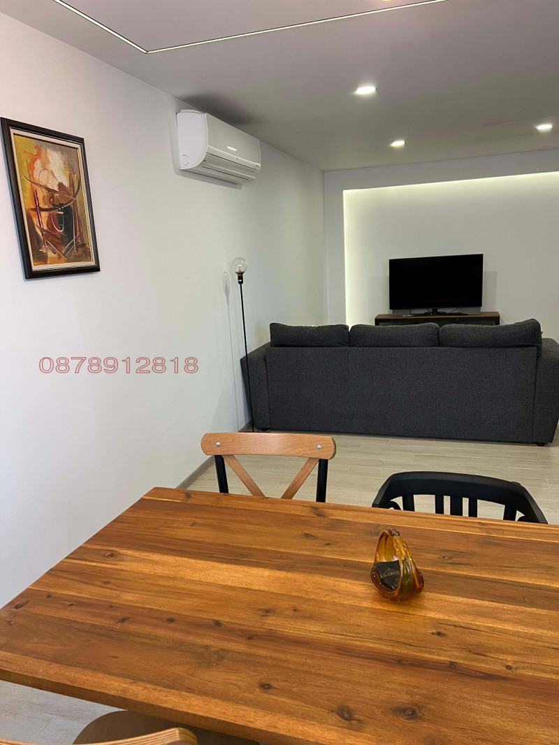 Продава 3-СТАЕН, гр. Ловеч, Център, снимка 15 - Апартаменти - 53569396