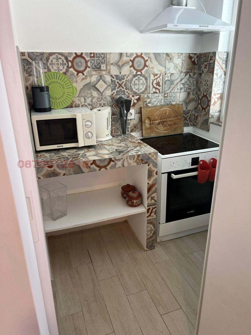 Продава 3-СТАЕН, гр. Ловеч, Център, снимка 13 - Апартаменти - 53569396