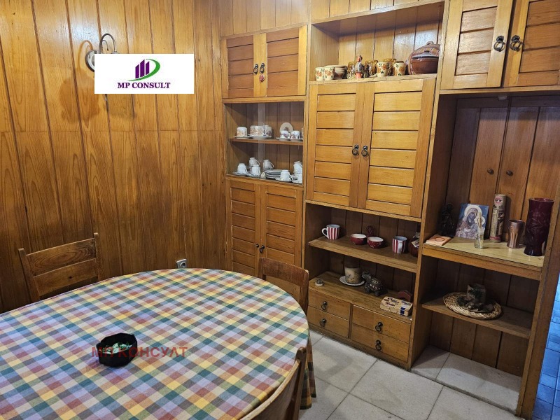Προς πώληση  3 υπνοδωμάτια Σοφηια , Ηζτοκ , 175 τ.μ | 29350370 - εικόνα [9]