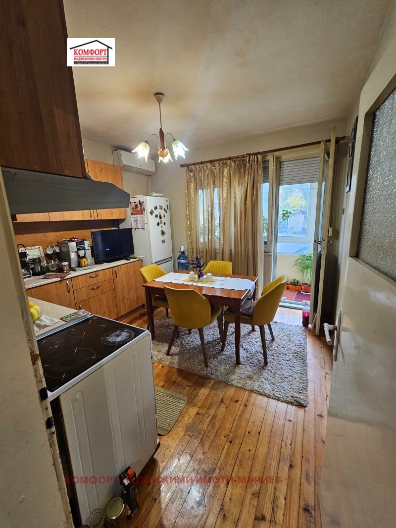 Продава ЕТАЖ ОТ КЪЩА, гр. Плевен, Мара Денчева, снимка 5 - Етаж от къща - 52364051