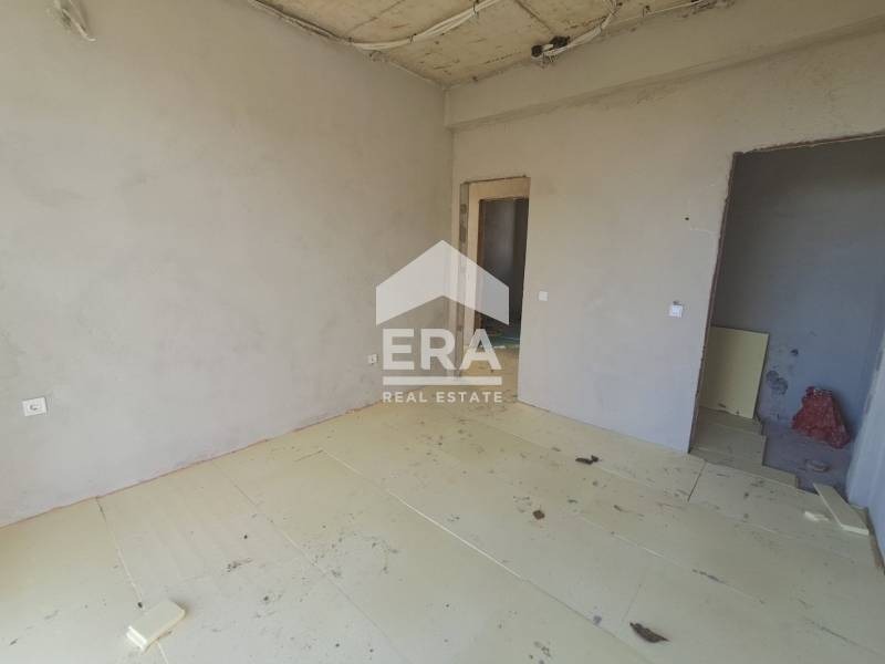 Продава КЪЩА, с. Калиманци, област Варна, снимка 11 - Къщи - 52453434