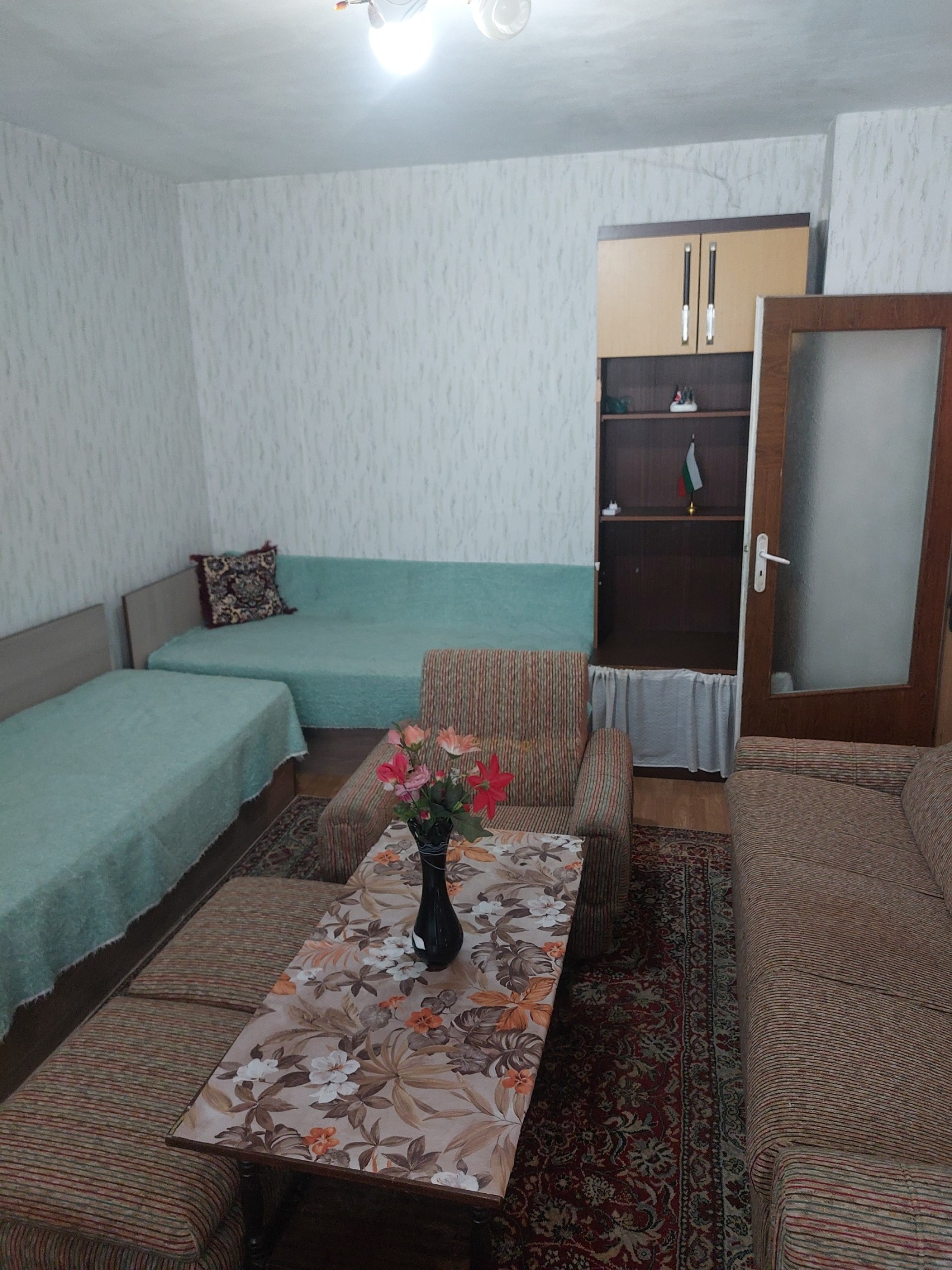 Продава 1-СТАЕН, гр. Враца, Дъбника, снимка 2 - Апартаменти - 54629448