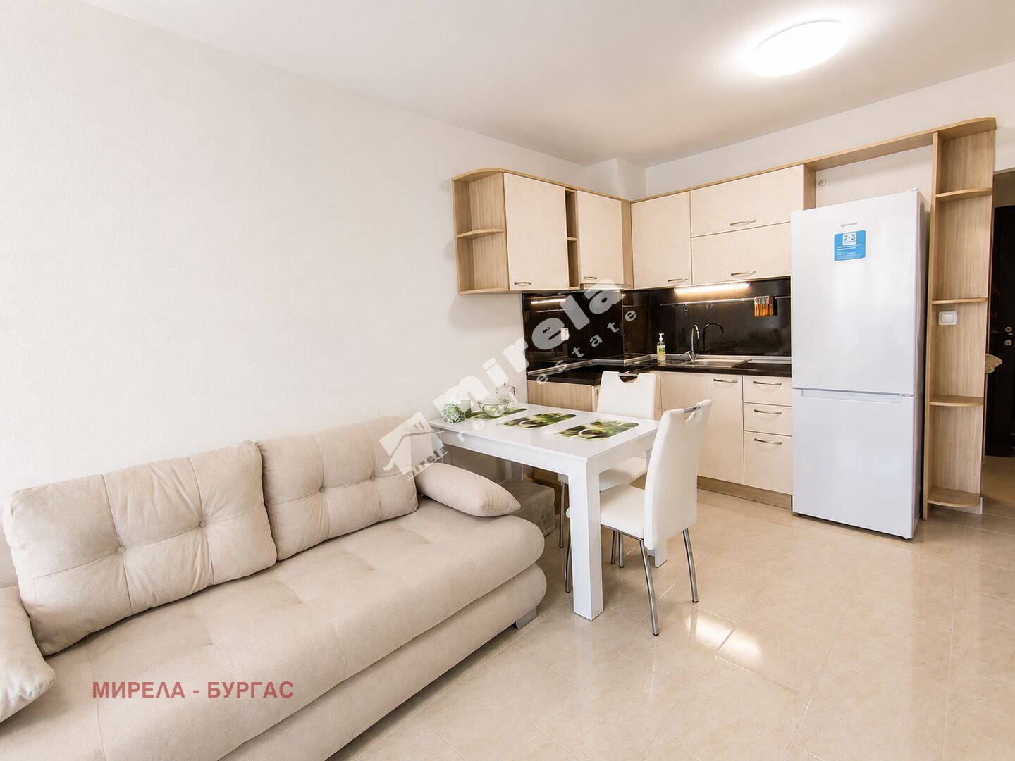Продава 1-СТАЕН, гр. Поморие, област Бургас, снимка 2 - Апартаменти - 55089698