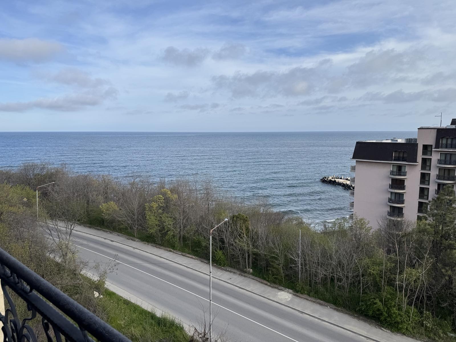 Продава 2-СТАЕН, гр. Варна, к.к. Чайка, снимка 15 - Апартаменти - 54264882