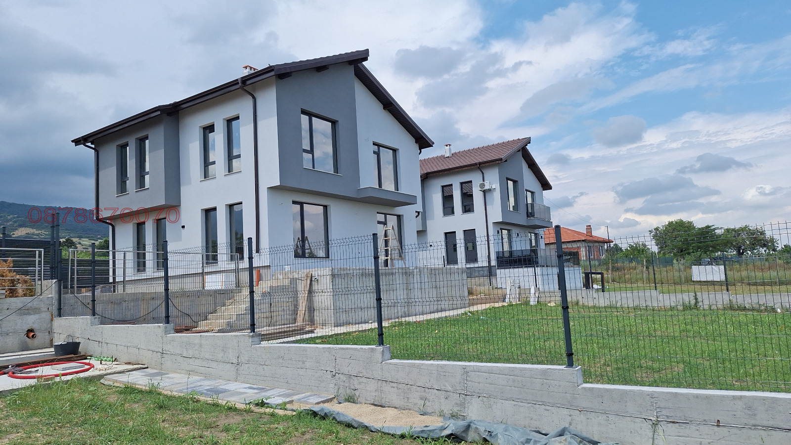 Продава КЪЩА, с. Брестник, област Пловдив