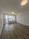 Продава 2-СТАЕН, гр. Варна, Гранд Мол, снимка 3