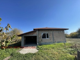 Hus Znamenosets, region Stara Zagora 4