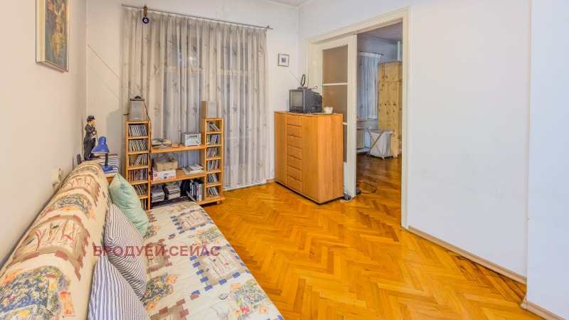 Продава 2-СТАЕН, гр. София, Лагера