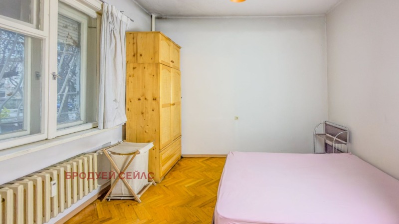 Продава 2-СТАЕН, гр. София, Лагера, снимка 2 - Апартаменти - 52694614