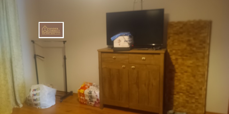 For Sale  2 bedroom Sofia , Mladost 1A , 101 sq.m | 91161458