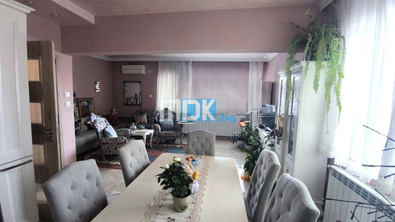 Продава ЕТАЖ ОТ КЪЩА, гр. Пловдив, Прослав