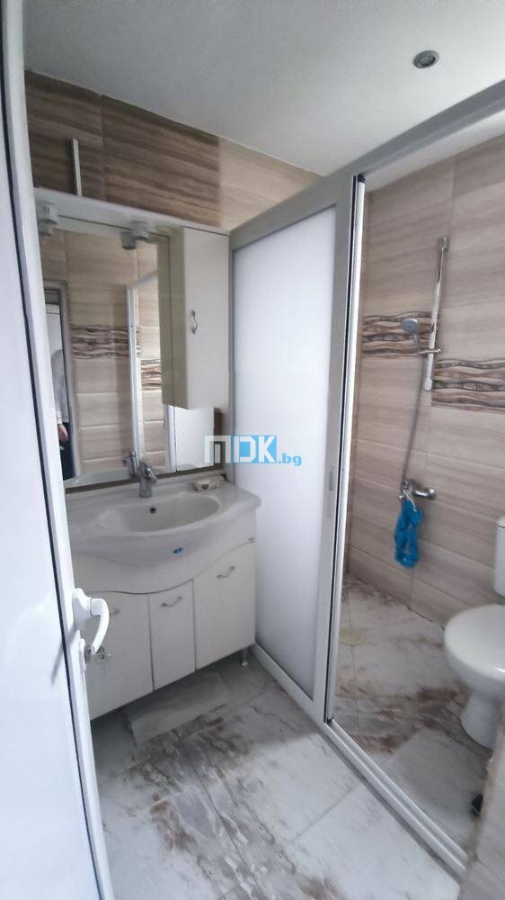 Продава ЕТАЖ ОТ КЪЩА, гр. Пловдив, Прослав, снимка 10 - Етаж от къща - 53571249