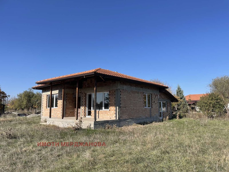 En venta  Casa región Stara Zagora , Znamenosets , 130 metros cuadrados | 61312163 - imagen [14]