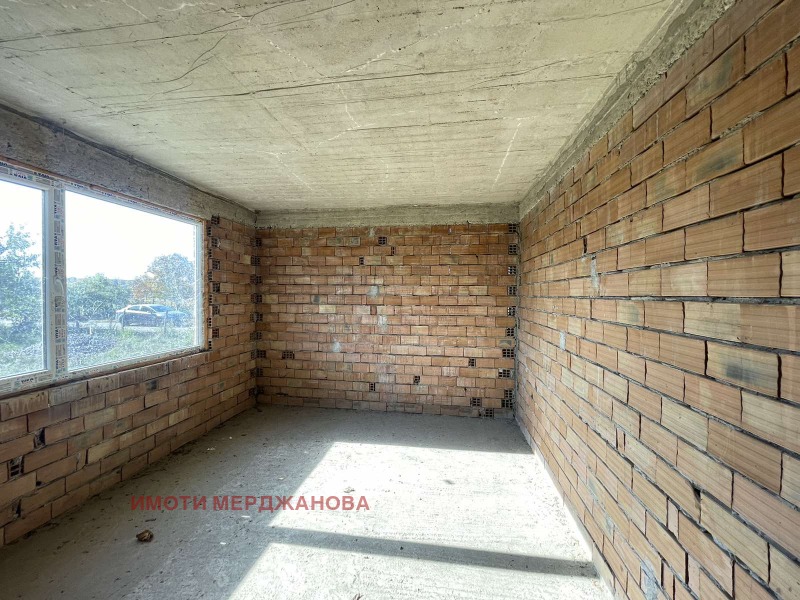 En venta  Casa región Stara Zagora , Znamenosets , 130 metros cuadrados | 61312163 - imagen [6]